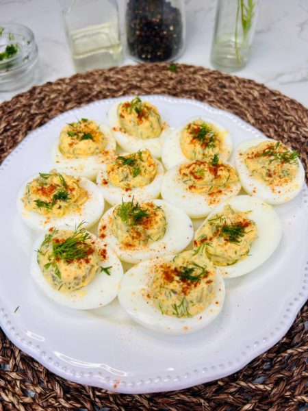 Simple and Delicious Deviled Eggs Recipe