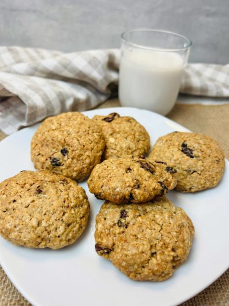 Comforting Cranberry Oatmeal Cookies