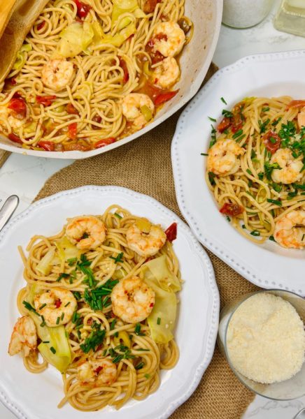 Ribbony shrimp and pasta scampi